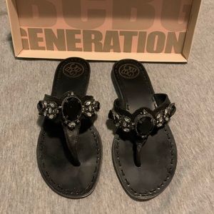 BCBG Sandals sz6